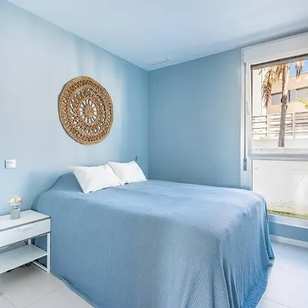 Luxury, Modern & Calm Near Puerto Banus 公寓