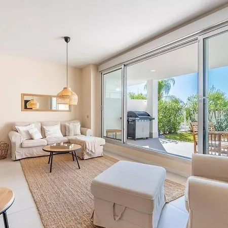 公寓 Luxury, Modern & Calm Near Puerto Banus *